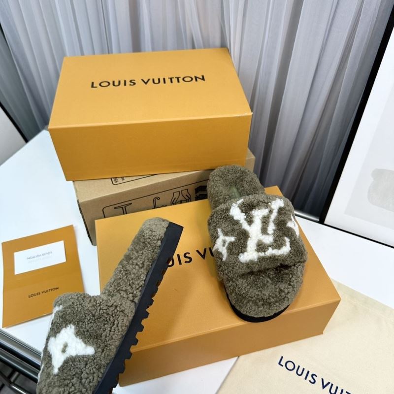 Louis Vuitton Slippers